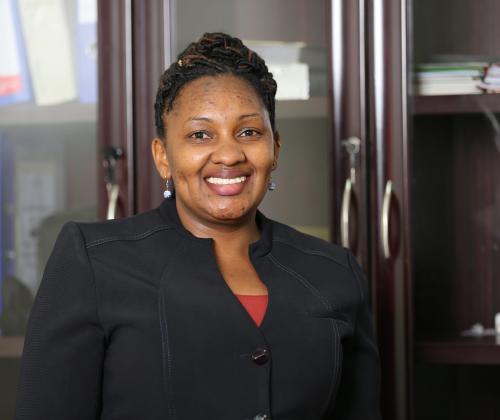  Ninette K. Mwarania 